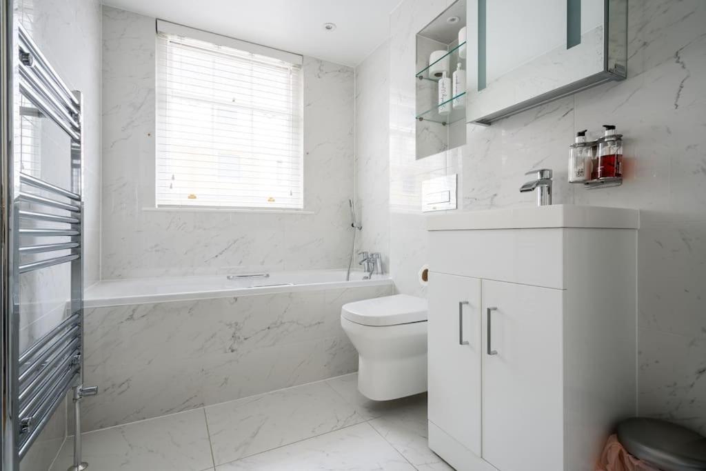 Villa Luxury 3brs House In The Heart Of Victoria Londres
