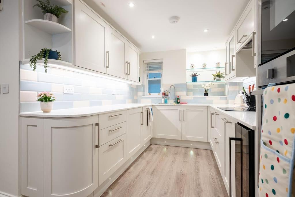 Luxury 3brs House In The Heart Of Victoria Londres
